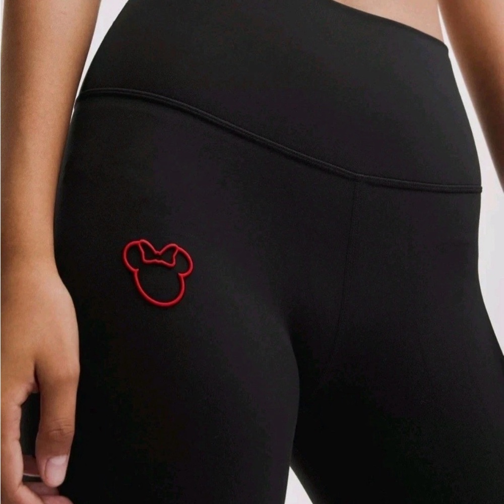 Lululemon Align 25” Disney Collab Minnie Logo Leggings Black Sz 4 NWT